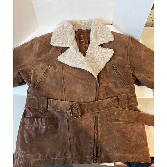 NORTHERN STYLE Women's 100% Genuine Leather Bomber Style Coat Size Large W/Belt‎ - Picture 8 of 11